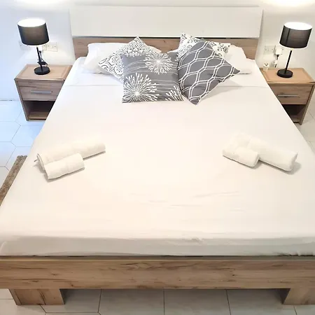 Gaia - Valley Views And Beatiful Walks * المليحة